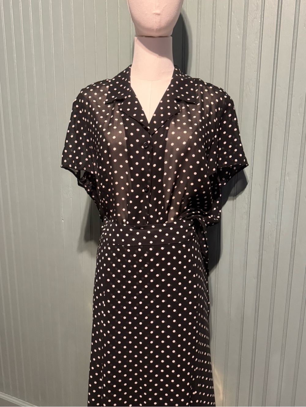 Norton McNaughton Black Button-Down Short-Sleeve Polka Dot Shirt/skirt sz 8